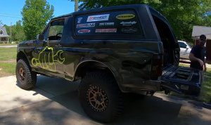 Busted Knuckle Bronco Prerunner Interior Upgrades &#8211; Knucklehead Garage