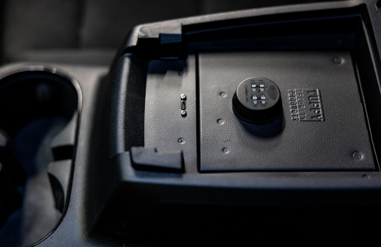 Colorado Canyon Console Safe 2